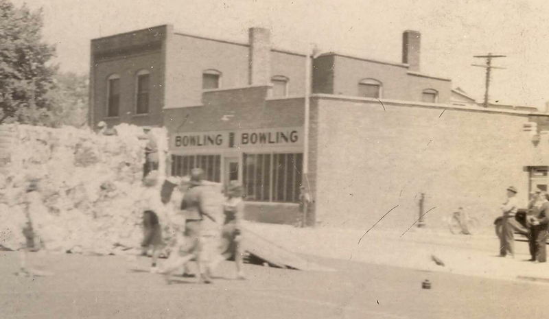 Pickens Bowling Alley - Old Photo From Frank Passic